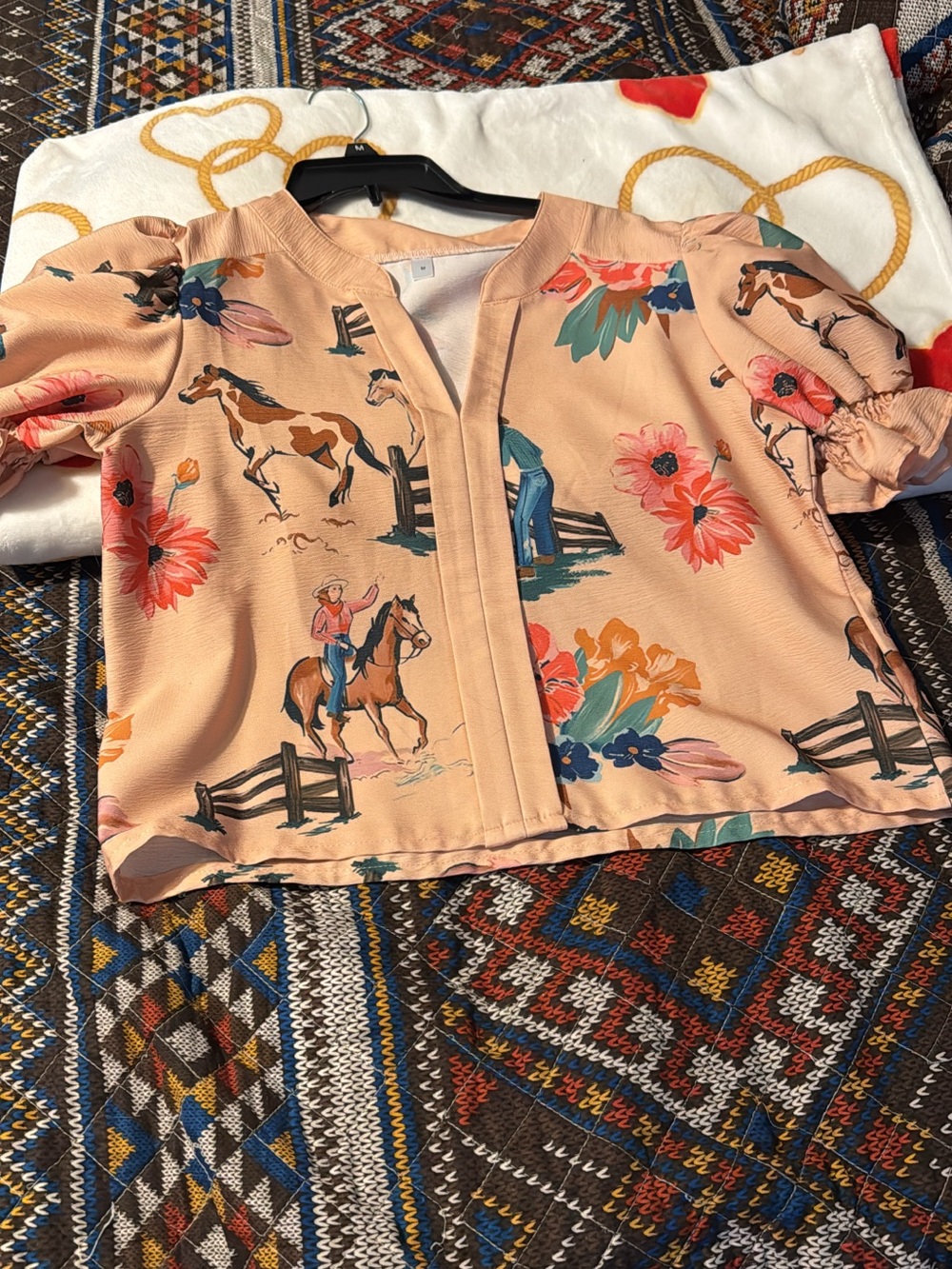 Source Unknown Peach Western Horse & Floral Puff-Sleeve Blouse